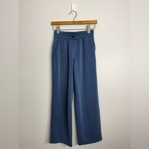Lululemon Softstreme High-Rise Straight-Leg Cropped Pant Like New